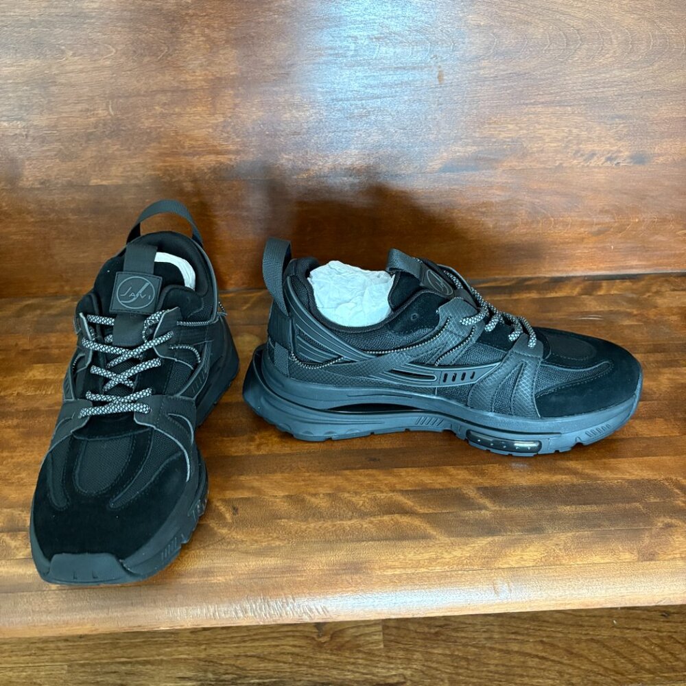 Javi Pursue Black Chunky Gorpcore Sneaker Dad Shoe Size 9.5 EU 42.5 New